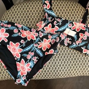 Ladies swimsuit